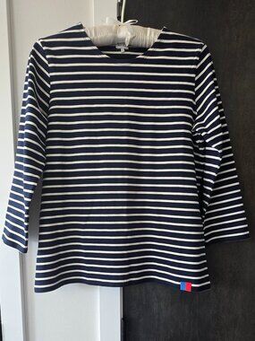 Kule The Modern Quarter Length Striped Tee Like New Size Medium